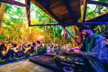 damian lazarus credits jess bernstein get tiny @ amnesia 14.12.19