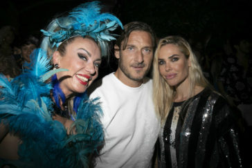 francesco totti e ilary blasi con tanja monies @ villa delle rose crediti luca rossetti webres