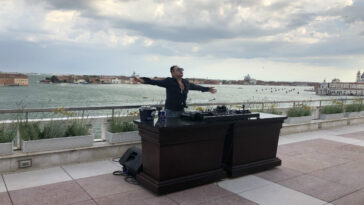 joe t vannelli live summer tour @ venezia