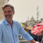 Beppe Convertini Azzurro Storie di Mare