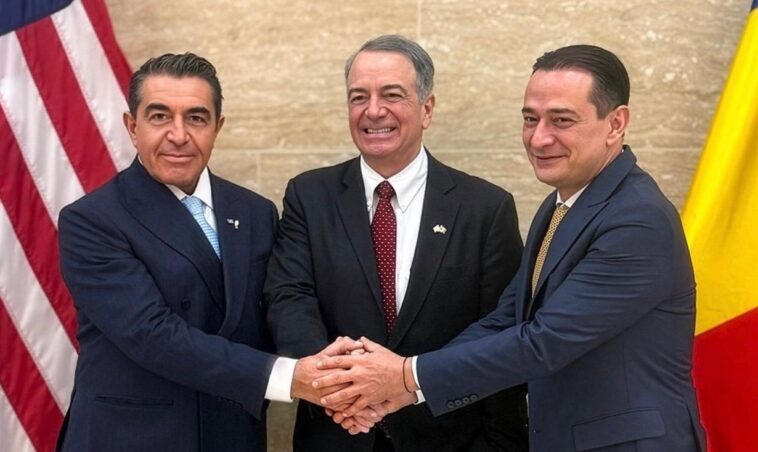 Paolo Zampolli, Daniel Baluta, H.E. Darryl Nirenberg ph Press